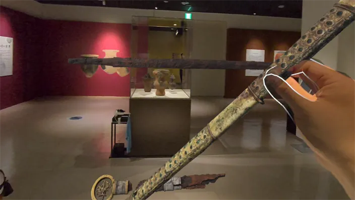 【画像2】 MR(Mixed Reality)を活用して、現実の展示空間に高精細な3DCGコンテンツを表示・共有